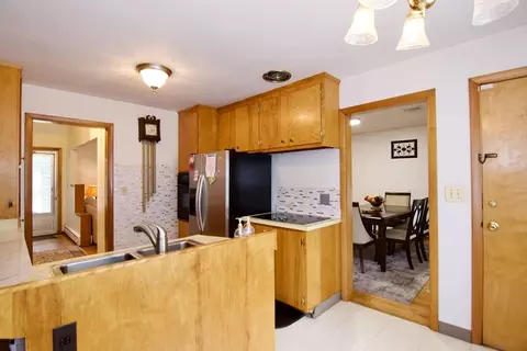 442 Prospect St, Chicopee, MA 01020 photo 13