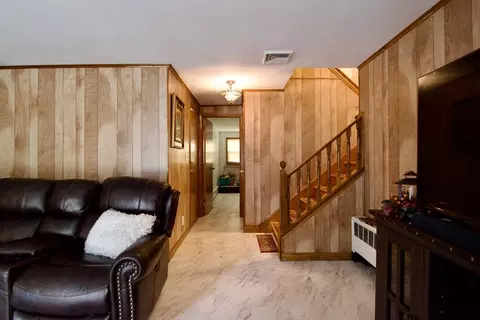 442 Prospect St, Chicopee, MA 01020 photo 35