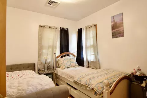 442 Prospect St, Chicopee, MA 01020 photo 32