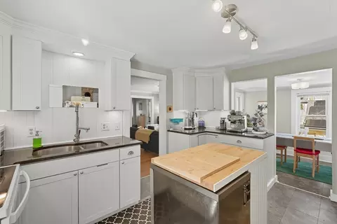 34 Briggs St, Easthampton, MA 01027 photo 21