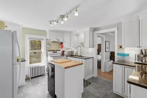34 Briggs St, Easthampton, MA 01027 photo 23