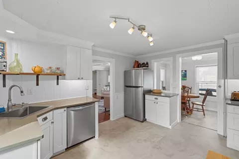 34 Briggs St, Easthampton, MA 01027 photo 10