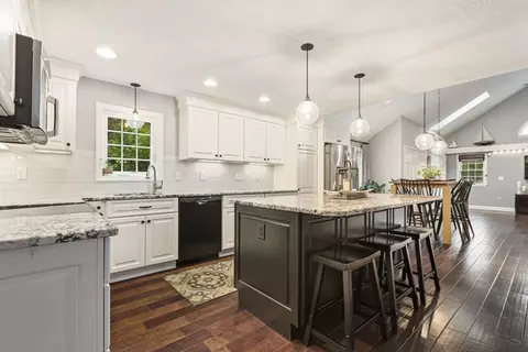 223 West St, Douglas, MA 01516 photo 9