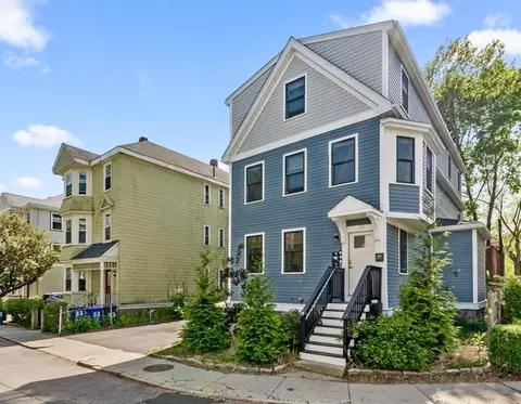 29 Goldsmith St #1, Boston, MA 02130