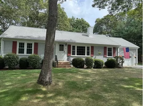 50 Cottonwood St, Yarmouth, MA 02675