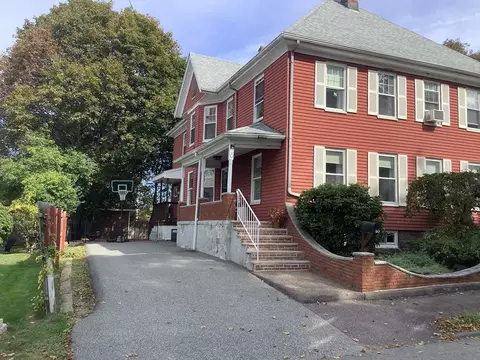 20 N Emerson St #20, Wakefield, MA 01880