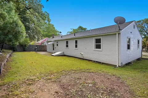 11 Copeland St, Springfield, MA 01108 photo 24