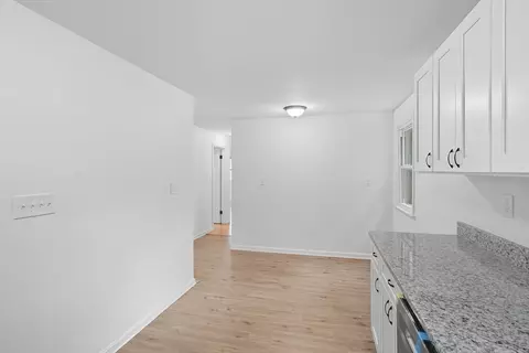 11 Copeland St, Springfield, MA 01108 photo 10