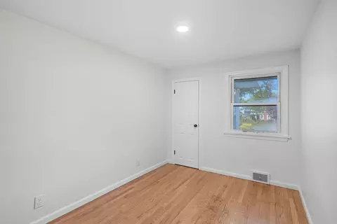 11 Copeland St, Springfield, MA 01108 photo 12