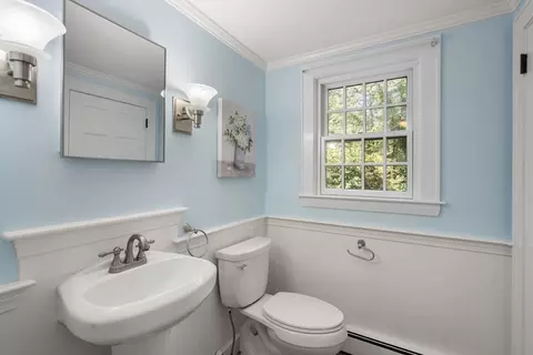 Bath - 371 Willis Rd, Sudbury, MA 01776 photo 1 of 2