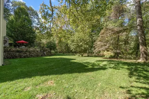 Exterior - 371 Willis Rd, Sudbury, MA 01776 photo 8 of 9