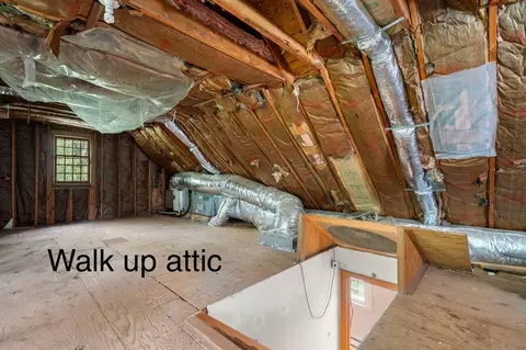 Entry Way - 371 Willis Rd, Sudbury, MA 01776 photo 1 of 1