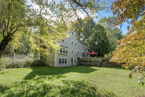 Exterior - 371 Willis Rd, Sudbury, MA 01776 photo 3 of 9