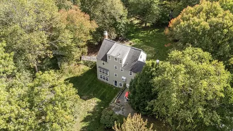 View/Area - 371 Willis Rd, Sudbury, MA 01776 photo 3 of 3
