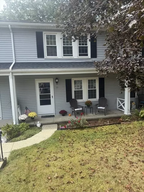 5 Fairview Park Rd #10, Sturbridge, MA 01566