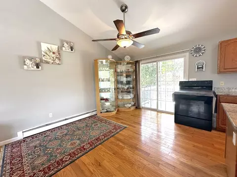 14 Browns Brook Rd, Webster, MA 01570 photo 8