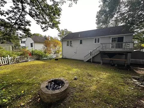 14 Browns Brook Rd, Webster, MA 01570 photo 6