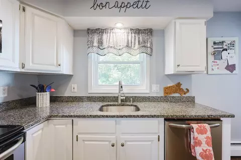 39 Dobson Rd, Braintree, MA 02184 photo 17