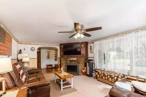 75 E Myrtle St, Orange, MA 01364 photo 5