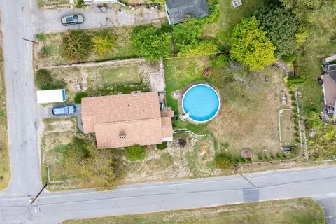 75 E Myrtle St, Orange, MA 01364 photo 22