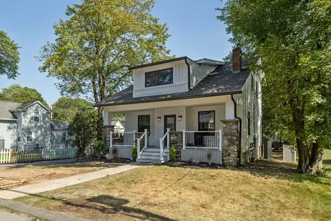 7 Wesleyan St, Shrewsbury, MA 01545