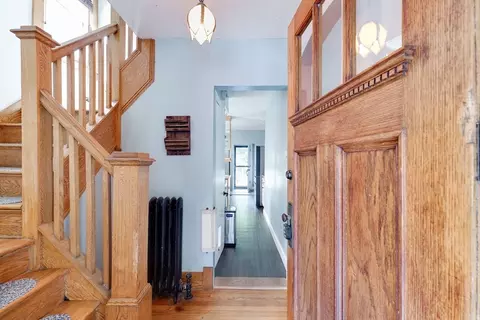 Entry Way - 60 Blake St, Springfield, MA 01108 photo 1 of 3