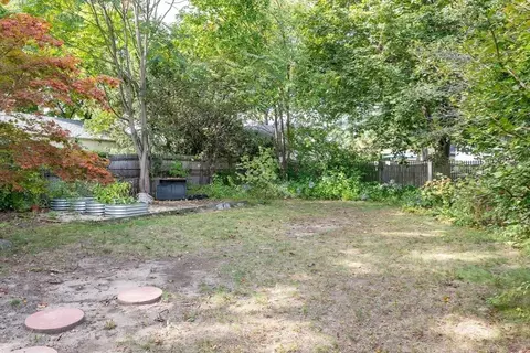 Exterior - 60 Blake St, Springfield, MA 01108 photo 3 of 10