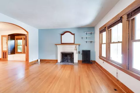 Living - 60 Blake St, Springfield, MA 01108 photo 1 of 4