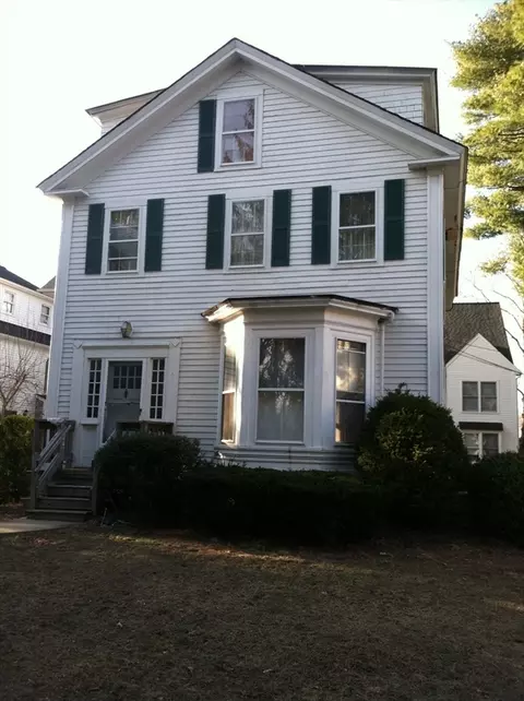 28 Court St, Mansfield, MA 02048