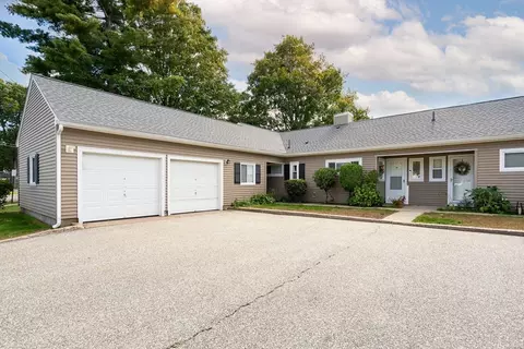 45 Doverbrook Rd #45, Chicopee, MA 01022