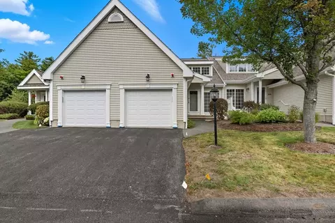 503 Diane Cir #503, Groveland, MA 01834
