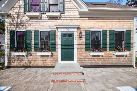 10 Bradford St UNIT 2, Provincetown, MA 02657
