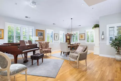 25 Tilden Commons Dr #25, Quincy, MA 02171