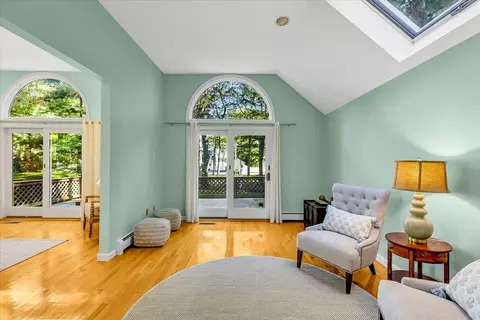 Living - 4 Florence Ave, Mashpee, MA 02649 photo 4 of 4