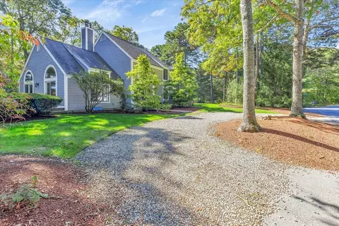 Exterior - 4 Florence Ave, Mashpee, MA 02649 photo 3 of 11