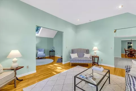 Living - 4 Florence Ave, Mashpee, MA 02649 photo 2 of 4