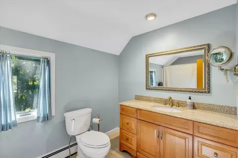 Bath - 4 Florence Ave, Mashpee, MA 02649 photo 3 of 4