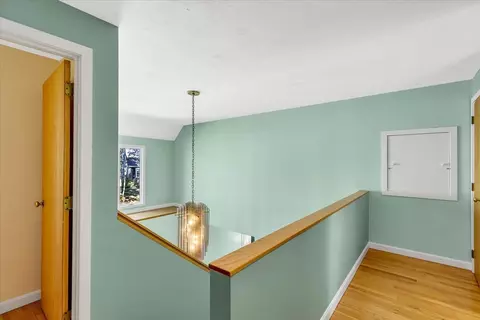 Entry Way - 4 Florence Ave, Mashpee, MA 02649 photo 4 of 4