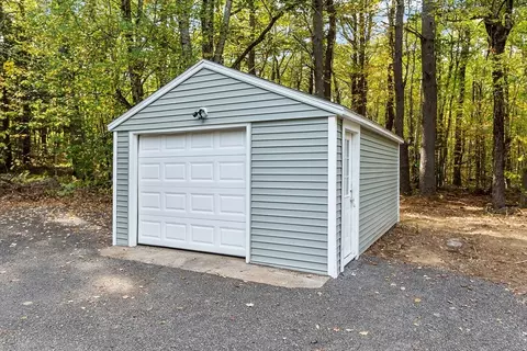315 Highland Ave, Phillipston, MA 01331 photo 25