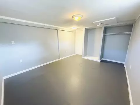 89 Cherokee Dr, Springfield, MA 01109 photo 15