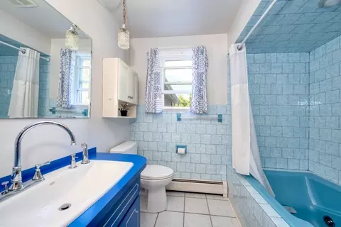 Bath - 15 2nd St, Hull, MA 02045 photo 1 of 3