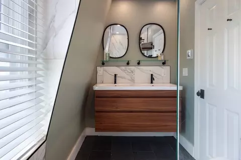 649 E 3rd St #2, Boston, MA 02127 photo 12