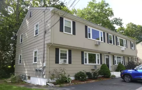 20 South St, North Attleboro, MA 02760