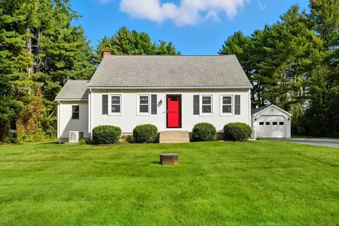 50 Martin Farms Rd, Hampden, MA 01036