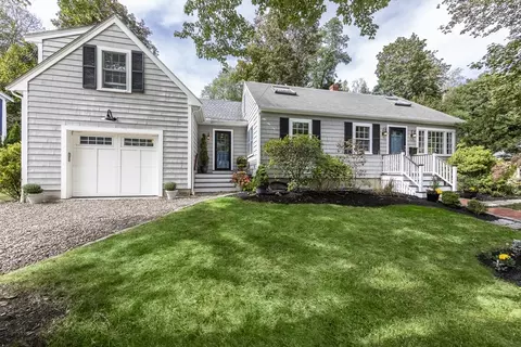 20 Cheever Ave, Marblehead, MA 01945