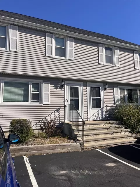 80 Broadway #9, North Attleboro, MA 02760