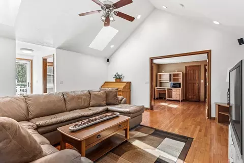 7 Chris Dr, Franklin, MA 02038 photo 12