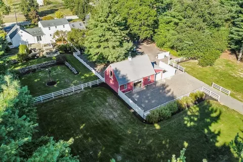 7 Chris Dr, Franklin, MA 02038 photo 5