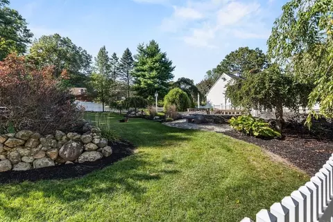 7 Chris Dr, Franklin, MA 02038 photo 10