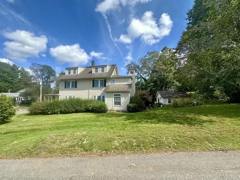 28 Green St, Needham, MA 02492 photo 3